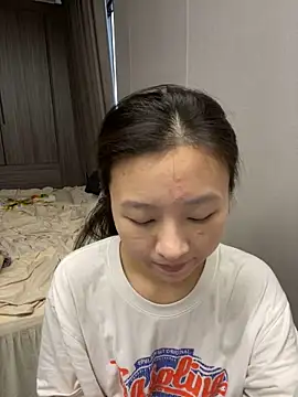 haiyan125216 online show from 10/08/25, 04:10