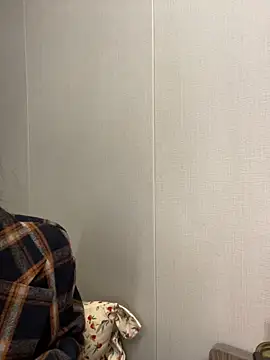 haiyan125216 online show from 12/20/25, 07:37