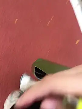 xinmeng-000 online show from 10/04/25, 06:44