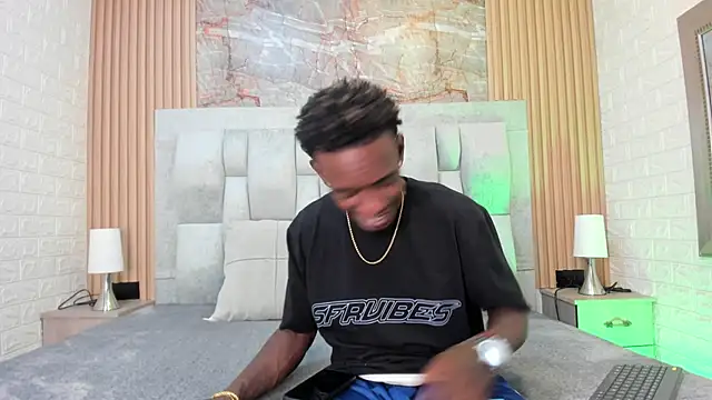 pipedark  online show from 09/19/25, 03:19