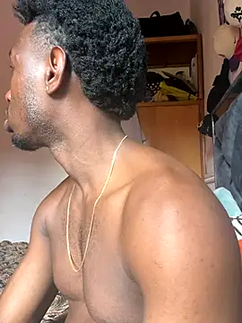 pipedark  online show from 12/22/25, 07:44