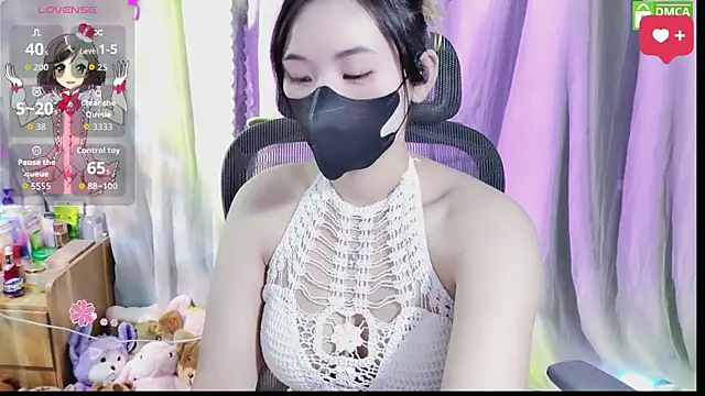 Snapshot of HanaYourlove chatting on 06/21/26, 01:08 HanaYourlove online show from 06/21/26, 01:08