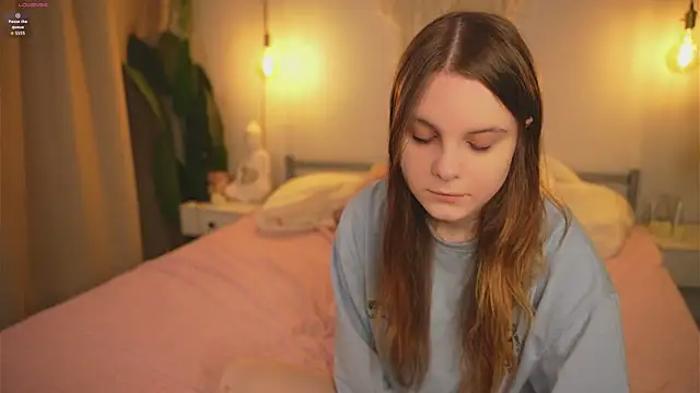 Lu  Lane online show from 12/05/25, 08:23