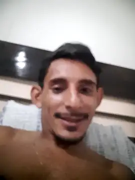 EuEnzo1 online show from 04/22/26, 05:54