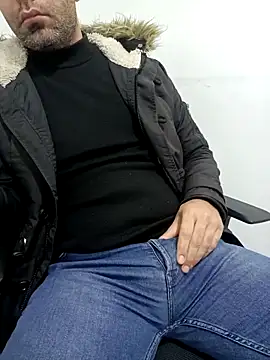 Yaman 33 online show from 02/28/26, 06:03