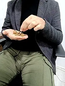 Yaman 33 online show from 04/01/26, 05:52