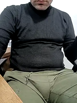 Yaman 33 online show from 04/01/26, 01:52