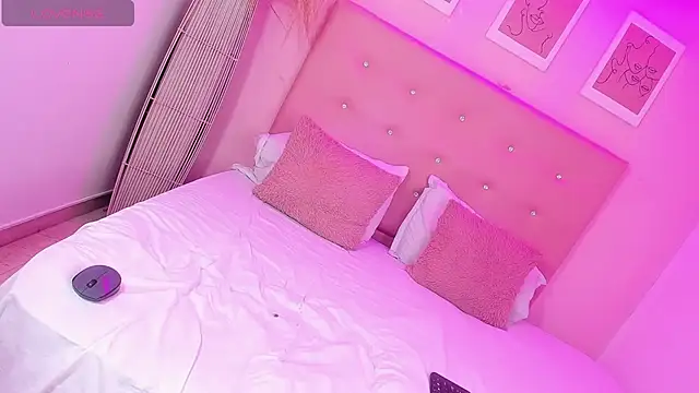 ANNIE DOLCE  online show from 02/10/26, 10:58