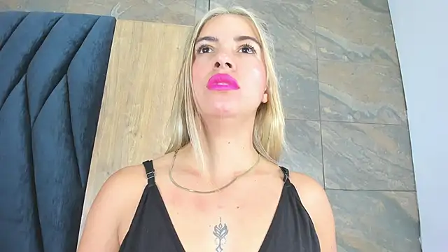 Barbiie 98 online show from 10/26/25, 02:01