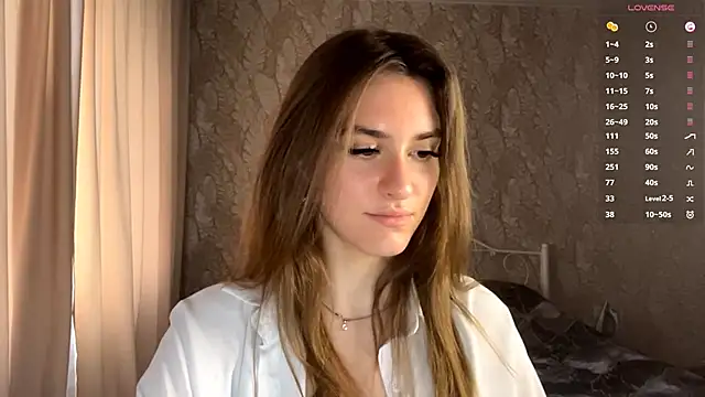 miainheat online show from 10/12/25, 09:08