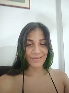 Snapshot of Chloe_paytone chatting on 07/08/26, 06:18 Chloe paytone online show from 07/08/26, 06:18