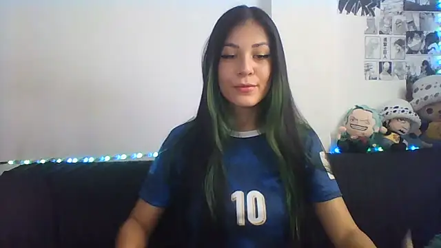 Snapshot of Chloe_paytone chatting on 07/14/26, 06:57 Chloe paytone online show from 07/14/26, 06:57