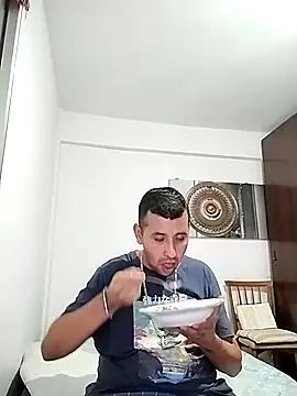 Angelitho777 online show from 10/10/25, 05:34