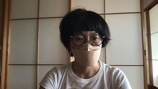 Snapshot of miwako_xo chatting on 09/19/25, 05:53 miwako xo online show from 09/19/25, 05:53