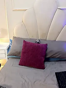 Kaylachannell online show from 01/15/26, 03:44