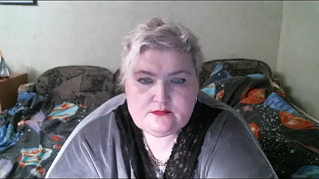 Snapshot of Lana555 chatting on 02/20/25, 06:35 Lana555 online show from 02/20/25, 06:35