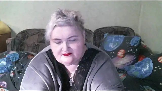 Snapshot of Lana555 chatting on 02/25/25, 07:25 Lana555 online show from 02/25/25, 07:25