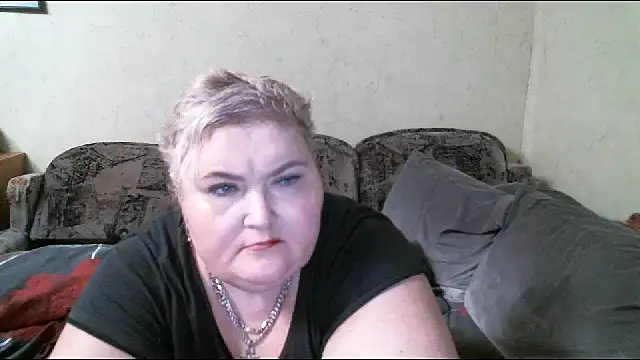 Snapshot of Lana555 chatting on 03/02/25, 03:59 Lana555 online show from 03/02/25, 03:59