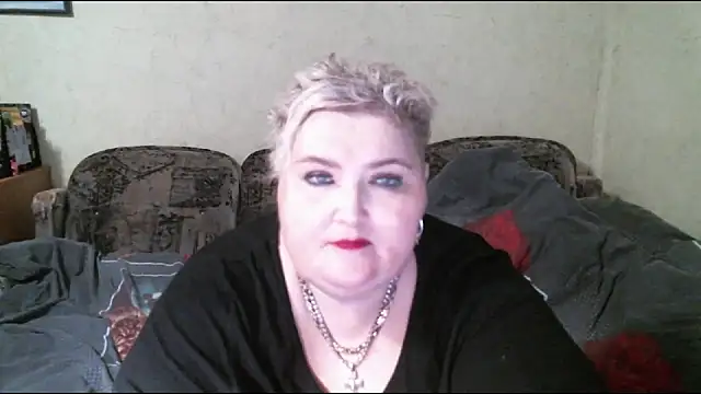 Snapshot of Lana555 chatting on 03/04/25, 08:49 Lana555 online show from 03/04/25, 08:49