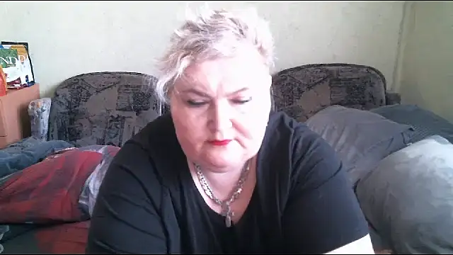 Snapshot of Lana555 chatting on 03/11/25, 10:29 Lana555 online show from 03/11/25, 10:29