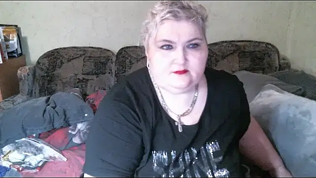 Snapshot of Lana555 chatting on 03/11/25, 07:47 Lana555 online show from 03/11/25, 07:47