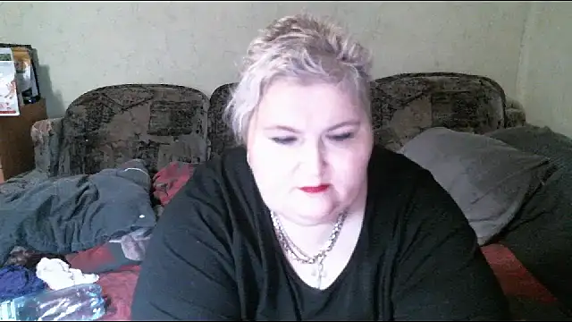 Snapshot of Lana555 chatting on 03/11/25, 10:53 Lana555 online show from 03/11/25, 10:53