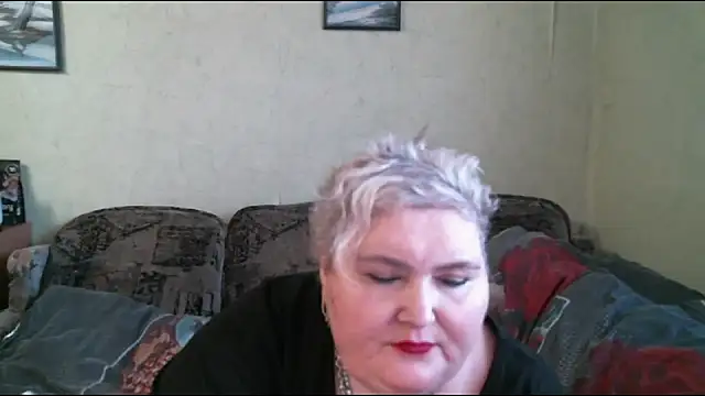 Snapshot of Lana555 chatting on 03/14/25, 03:25 Lana555 online show from 03/14/25, 03:25