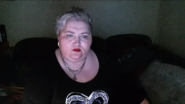 Snapshot of Lana555 chatting on 03/15/25, 11:39 Lana555 online show from 03/15/25, 11:39