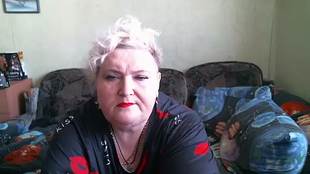 Snapshot of Lana555 chatting on 09/25/25, 09:35 Lana555 online show from 09/25/25, 09:35