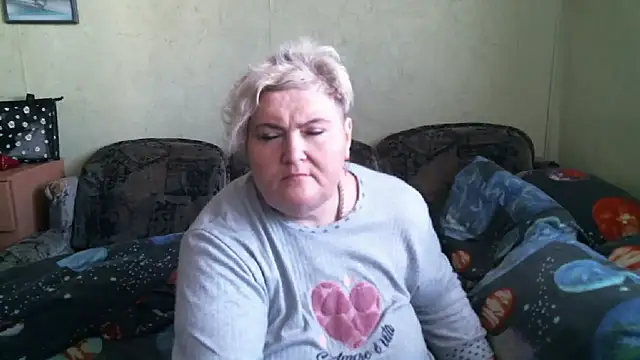 Snapshot of Lana555 chatting on 10/04/25, 07:06 Lana555 online show from 10/04/25, 07:06