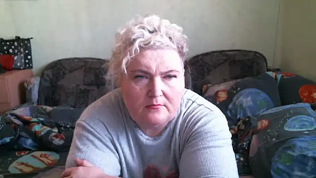 Snapshot of Lana555 chatting on 10/13/25, 10:59 Lana555 online show from 10/13/25, 10:59