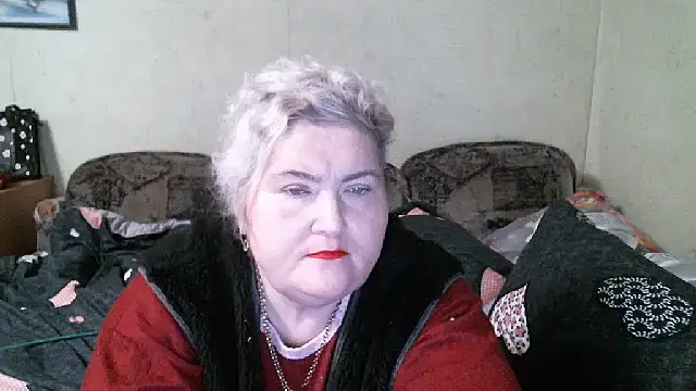 Snapshot of Lana555 chatting on 10/21/25, 12:44 Lana555 online show from 10/21/25, 12:44