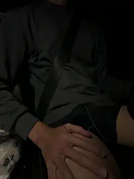 Snapshot of winds1069 chatting on 11/23/25, 11:43 winds1069 online show from 11/23/25, 11:43