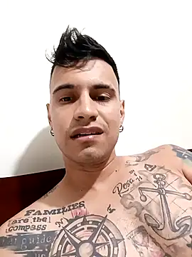 Snapshot of Benito-Ca chatting on 03/23/26, 12:58 Benito-Ca online show from 03/23/26, 12:58