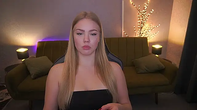 CelesteNoir online show from 10/02/25, 06:31