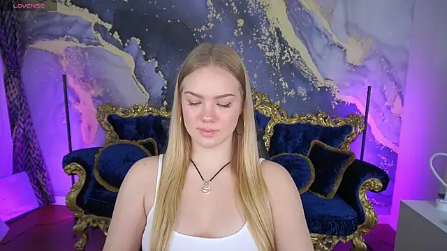 CelesteNoir online show from 11/10/25, 08:13