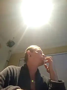 piercingpik online show from 09/25/25, 09:29