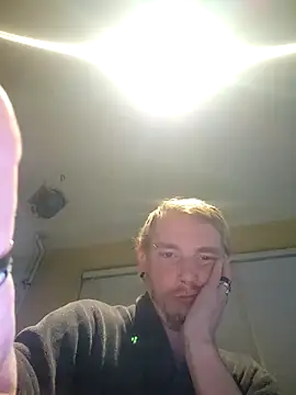 piercingpik online show from 11/27/25, 08:55