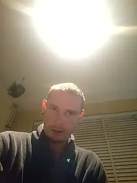 piercingpik online show from 01/12/26, 10:37