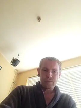 piercingpik online show from 05/18/26, 09:48