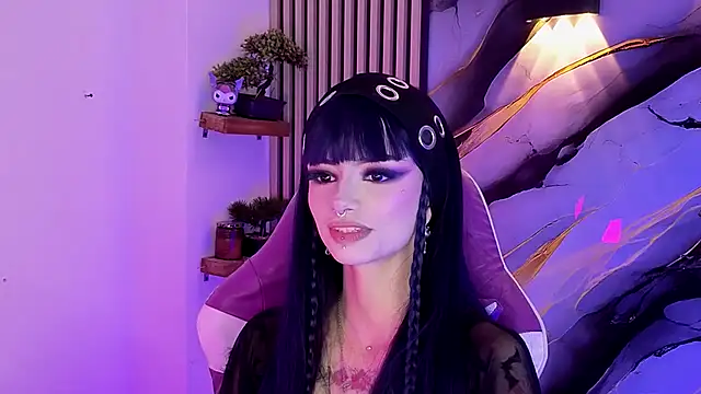 chloe jacksonn online show from 07/14/26, 10:37