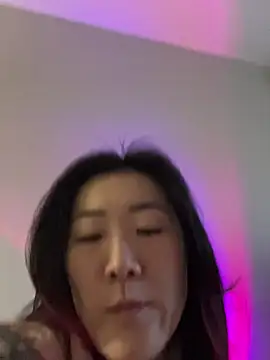 AikoYamada online show from 10/20/25, 05:41