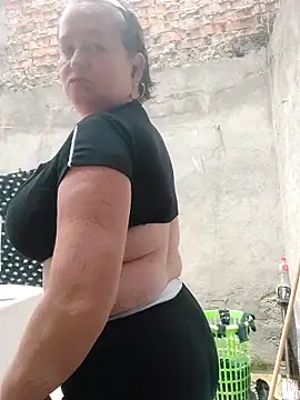 Miss-tetas online show from 10/24/25, 04:47