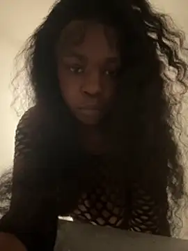 Freakyshiestyyy online show from 12/19/25, 06:37