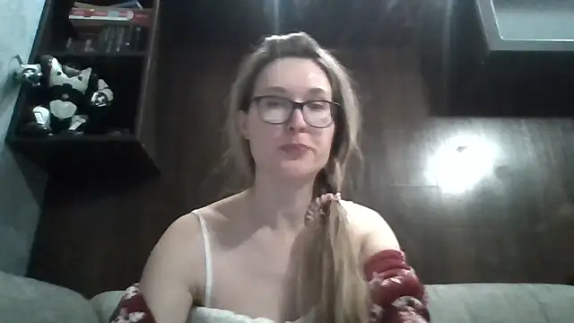 Jugira online show from 03/22/26, 11:08