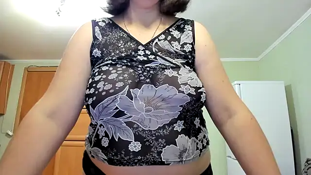 KATTYWARM  online show from 02/24/26, 09:35