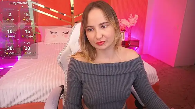 SofieBloom online show from 11/06/25, 01:17