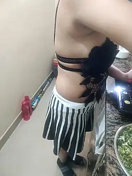 Snapshot of Pihu_Chopra chatting on 11/18/25, 03:12 Pihu Chopra online show from 11/18/25, 03:12
