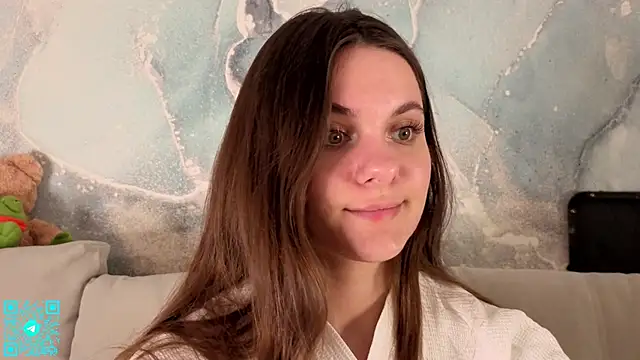 chloemilka online show from 05/21/26, 05:20