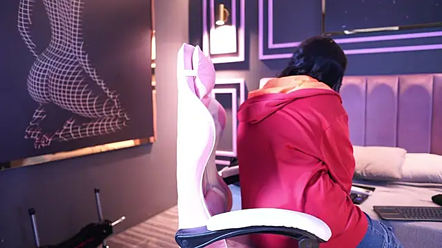 Snapshot of Roma_hells chatting on 09/30/25, 07:08 Roma hells online show from 09/30/25, 07:08